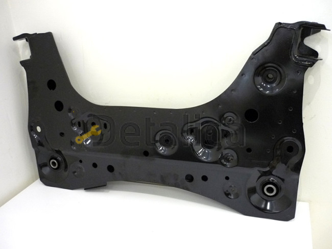 Подрамник для Ниссан Сентра B17 оригинал