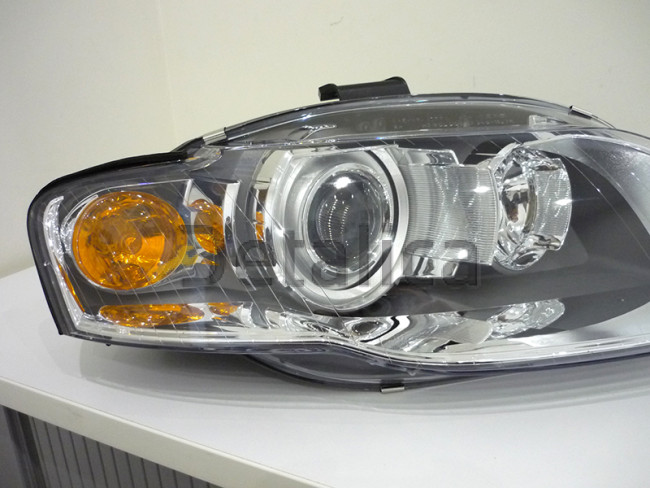 Фара правая ксенон линзованная с рег мотора для Ауди А4 от 2005-2006 (Depo)