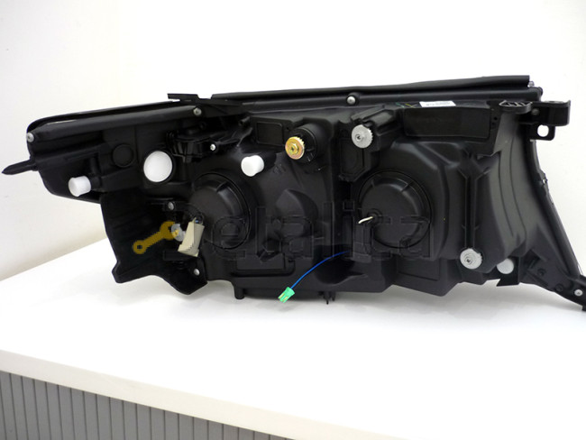 Фары тюнинг-комплект светящиеся ободки EAGLE EYES внутри черные для Тойота Лэнд Крузер 200