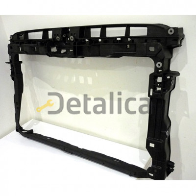 Панель передняя пластик на Фольксваген Гольф 7 от 2012 (Тайвань) 122 л.с 