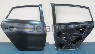 Nissan Sentra дверь задн прав (Китай)