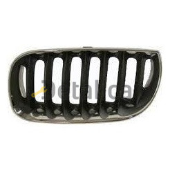 Решетка радиатора левая хром-черный для BMW E83 X3 от 2004-2006