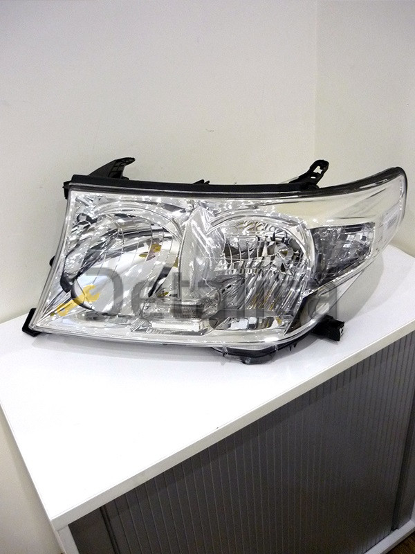 Фара левая под корректор для Тойота Лэнд Крузер 200