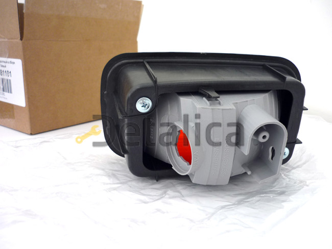 Фонарь задний в бампер левый в сборе с рамкой Россия Митсубиси Лансер 9