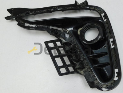 Решетка бампера передн лев с отв п/противотум, DRL (ходовые огни) (седан) для Киа Rio IV (Китай)