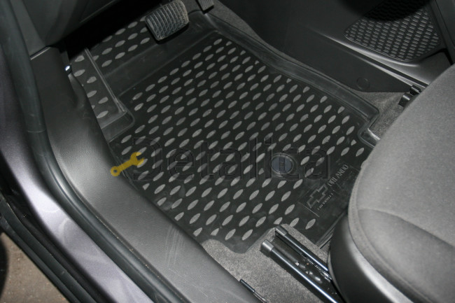 Коврики в салон Chevrolet Orlando резиновые 5шт
