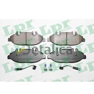 Колодки передние для Мерседес W639 LPR Italy
