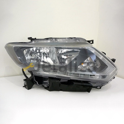Фара правая для Ниссан Х-Трейл Т32 оригинал Галоген ( в сборе ) оригинал