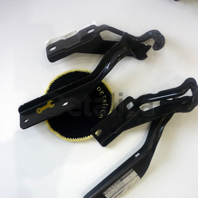 Петли капота для Ниссан Примера П12