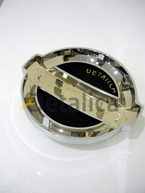 Эмблема Ниссан Террано D10 оригинал