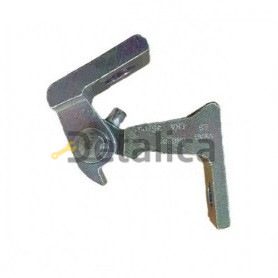 Петля задней левой двери нижняя Skoda Oktavia A7