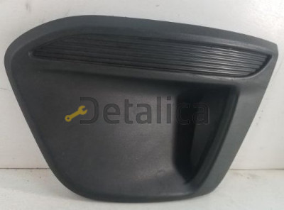 Решетка бампера передняя правая (хэтчбэк) для Киа Rio IV (Китай)