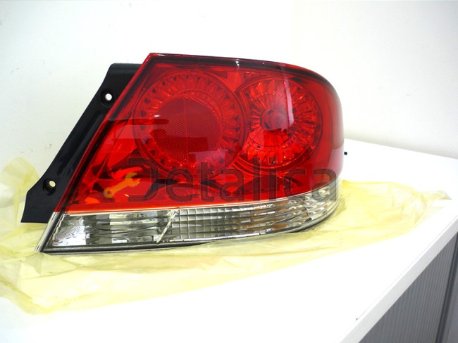 Фонарь задний правый для Митсубиси Лансер 9 Depo
