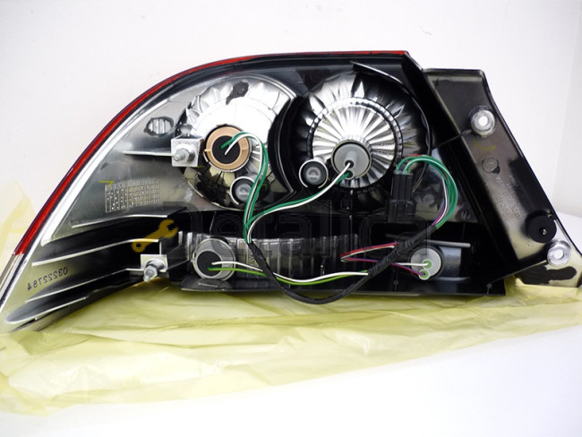 Фонарь задний правый для Митсубиси Лансер 9 Depo