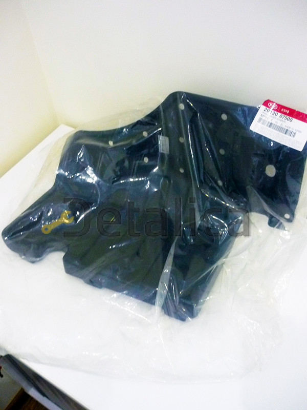 Защита двигателя пластиковая для Киа Пиканто рестайлинг 2008 (Оригинал)