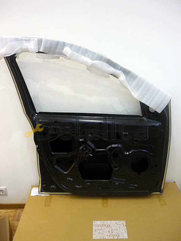 Дверь передняя левая для Ниссан Террано D10 оригинал