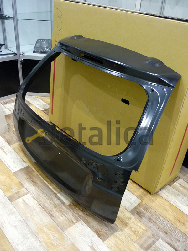 Дверь багажника Митсубиси Аутлендер 3