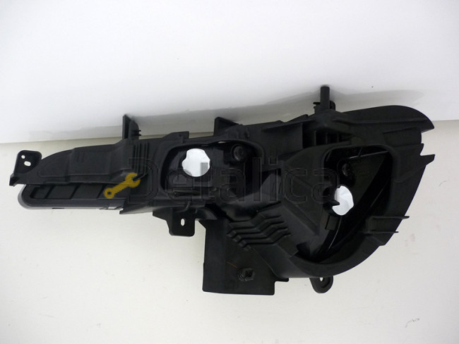 Фара противотуманная правая с подсветкой поворотов для Киа Спортейдж 3 от 2010 (Depo)