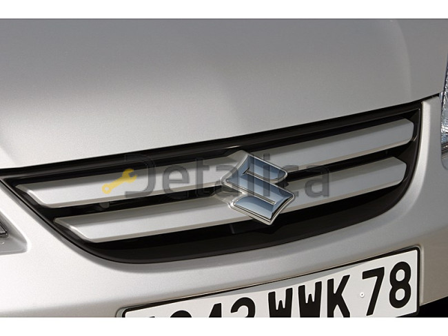 Решетка радиатора для Сузуки Лиана