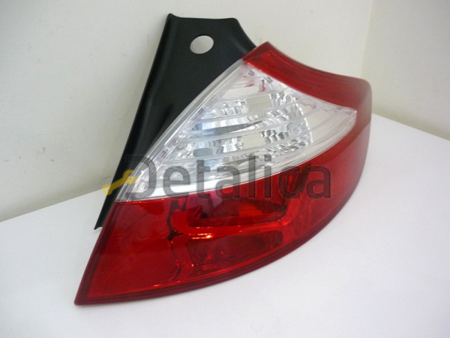 Фонарь задний внешний правый для Рено Меган хэтчбек