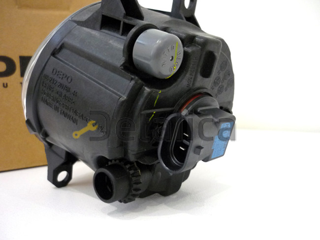 Фара противотуманная левая для Тойота Прадо 150 депо