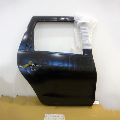 Дверь задняя правая для Ниссан Террано D10 оригинал