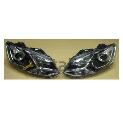 Фара левая+правая комплект тюнинг линзованная с CCFL  светящимся ободком с регутором мотора внутри черная для Фольксваген Поло 5 от 2010 (Eagle Eyes)