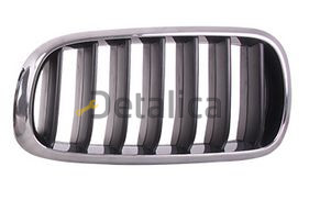 BMW X5 (standard) решетка радиатора прав хром черн (Тайвань) 