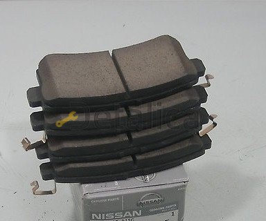 Колодки передние для Ниссан Патрол Y62 Колодки передние для Ниссан Патрол Y62