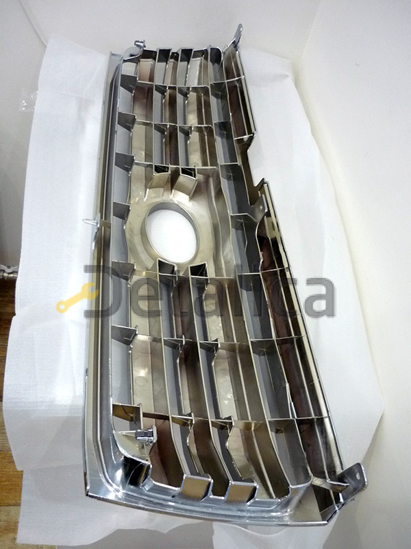 Решетка радиатора для Тойота Ленд Крузер 100 от 2006