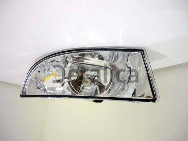 Фара противотуманная правая для Шкода Октавия от 2008-2012 (Depo)