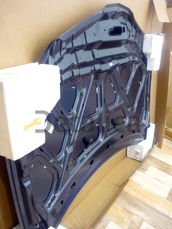 Капот для Ниссан Примера P12 оригинал