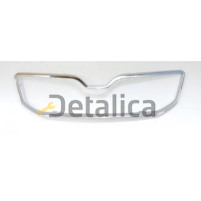 Молдинг радиаторной решётки Шкода Октавия А7 оригинал