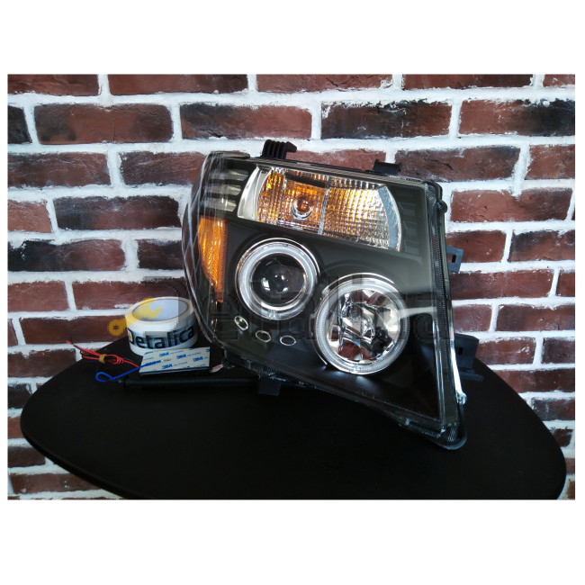 Фары левая + правая тюнинг для Ниссан Патфайндер R51 комплект Eagle Eyes