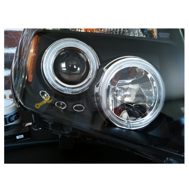 Фары левая + правая тюнинг для Ниссан Патфайндер R51 комплект Eagle Eyes