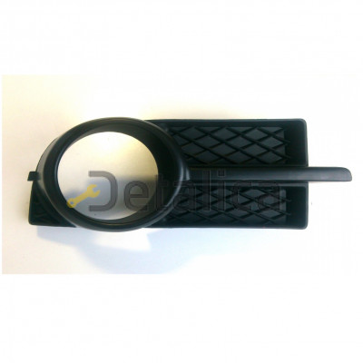 Решетка бампера передняя правая под противотуманку седан для Шевроле Авео Т250