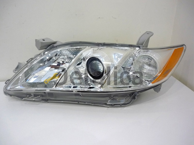 Фара левая ксенон для Тойота Камри 40 2006-2008 (оригинал) 
