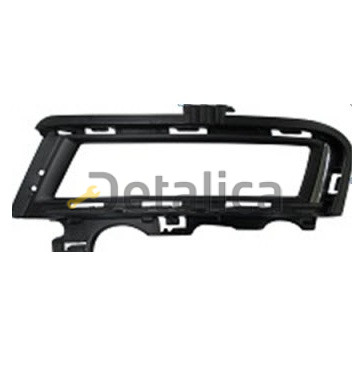 Решетка бампера переднего левая с отверстием под противотуманку для Фольксваген Гольф 7 от 2012 (Depo)