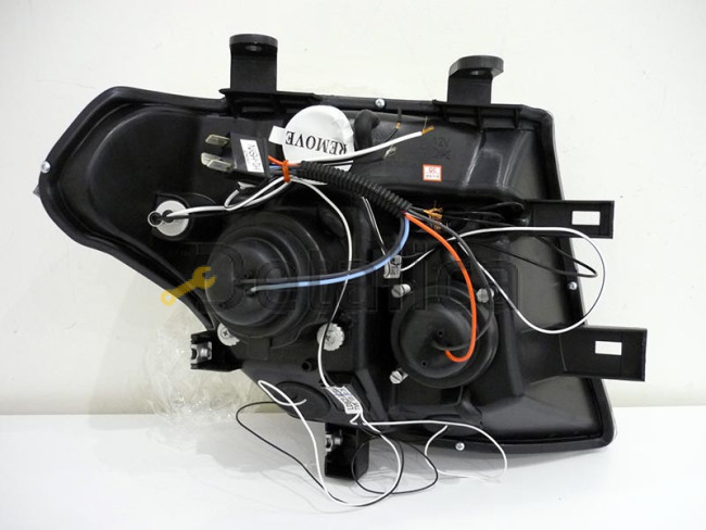 Фары комплект для Ниссан Патфайндер R51 тюнинг Junyan внутри чёрная