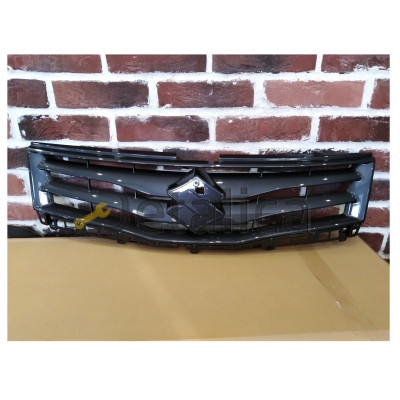 Решётка радиатора для Сузуки Гранд Витара 2012-