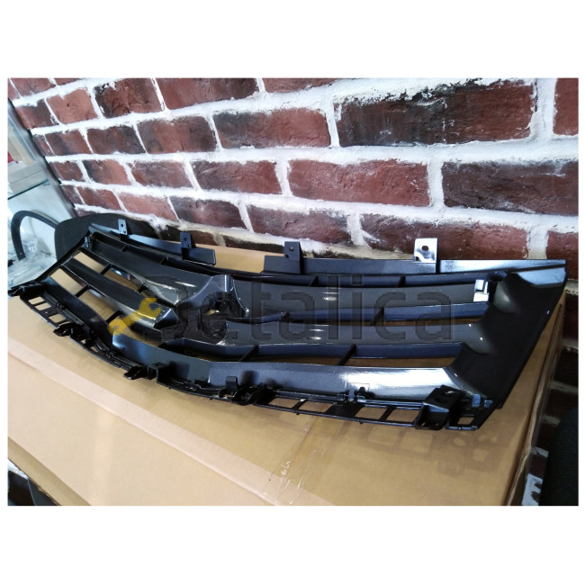 Решётка радиатора для Сузуки Гранд Витара 2012- Решётка радиатора для Сузуки Гранд Витара 2012-