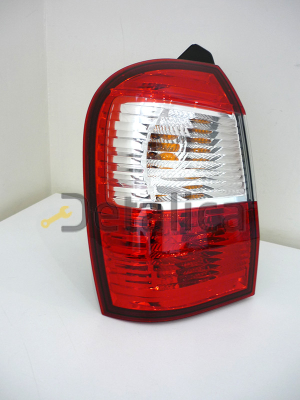 Фонарь задний левый для Ниссан Террано D10 оригинал