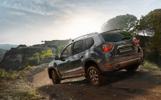 Фонарь задний левый для Ниссан Террано D10 оригинал Фонарь задний левый для Ниссан Террано D10 оригинал