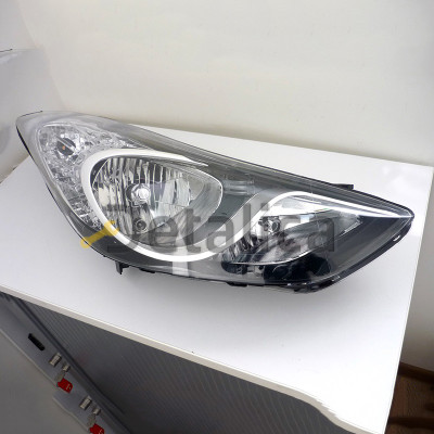 Фара правая под корректор внутри чёрная для Хендай Элантра 5 от 2010 (Depo)