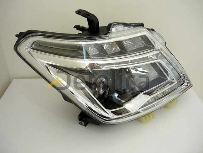 Фара передняя правая для Ниссан Патрол Y62 LED