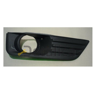 Решетка бампера передняя правая с отверстием под противотуманки китай для Форд Фокус