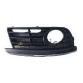 Решетка бампера передняя левая с отверстием под противотуманку хром для Фольксваген Джетта 5 от 2005 (Китай)