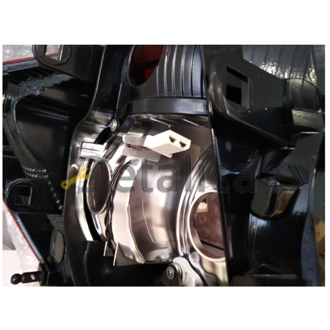 Фонарь задний правый для Шкода Рапид Led диодный ( без платы ) оригинал