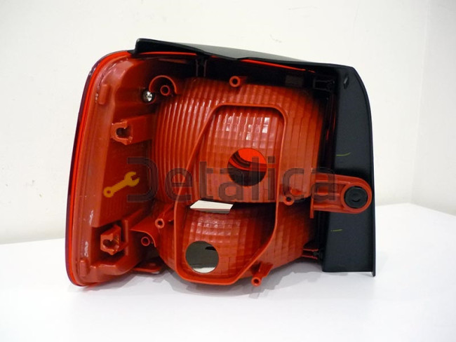 Фонарь задний правый для Фольксваген Туран от 2011 (Depo)