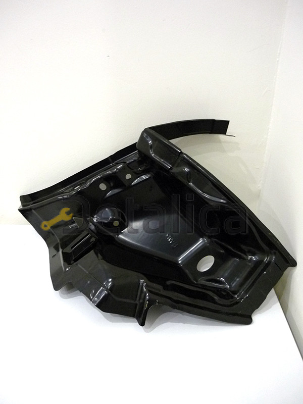 Подфарник заднего крыла правого Ниссан Альмера G15 оригинал